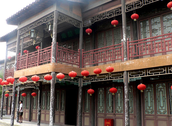 ���̰���-83